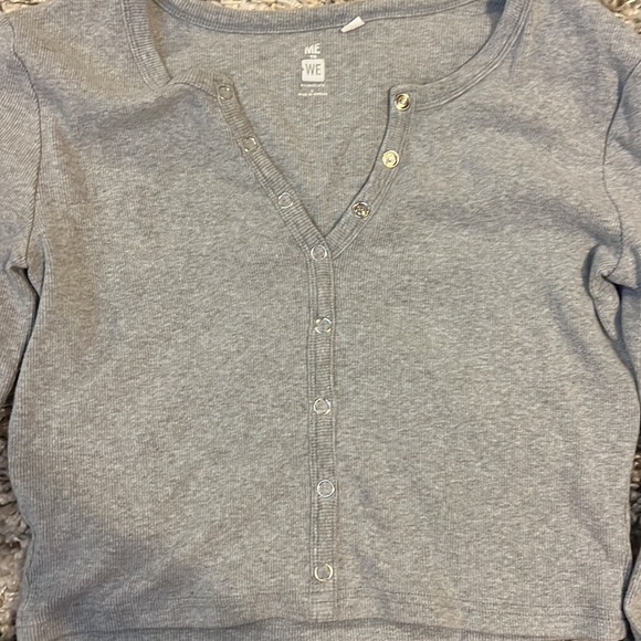 PacSun basic grey shirt! - Picture 2 of 3